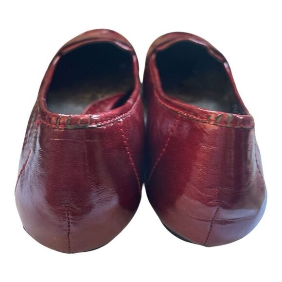 B.O.C. Red Metallic Patent Leather Penny Loafer Slip On Flats Size 9.5 EUC - Picture 4 of 5